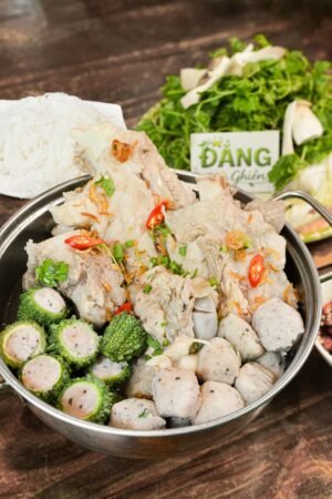 Lẩu sườn chìa nhỏ
